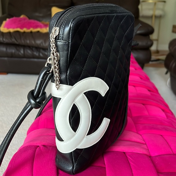 Chanel Cambon Crossbody Bag (2004-2005) - Picture 8 of 15